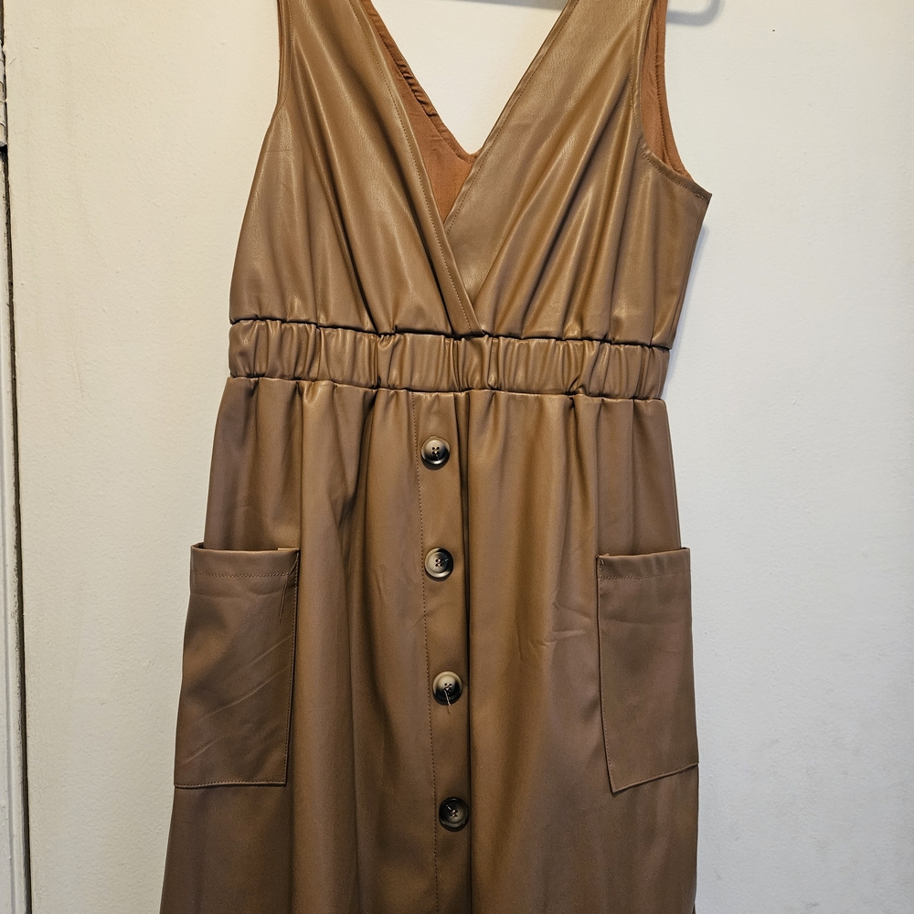 Promesa Tan Sleeveless Midi Dress